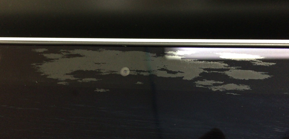 Macbook Pro Retina Displayコーティング剥がれ|前編