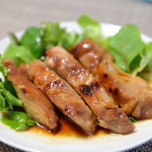 照り焼きチキンを簡単に美味しく作る方法を紹介!20分程度で作れます。