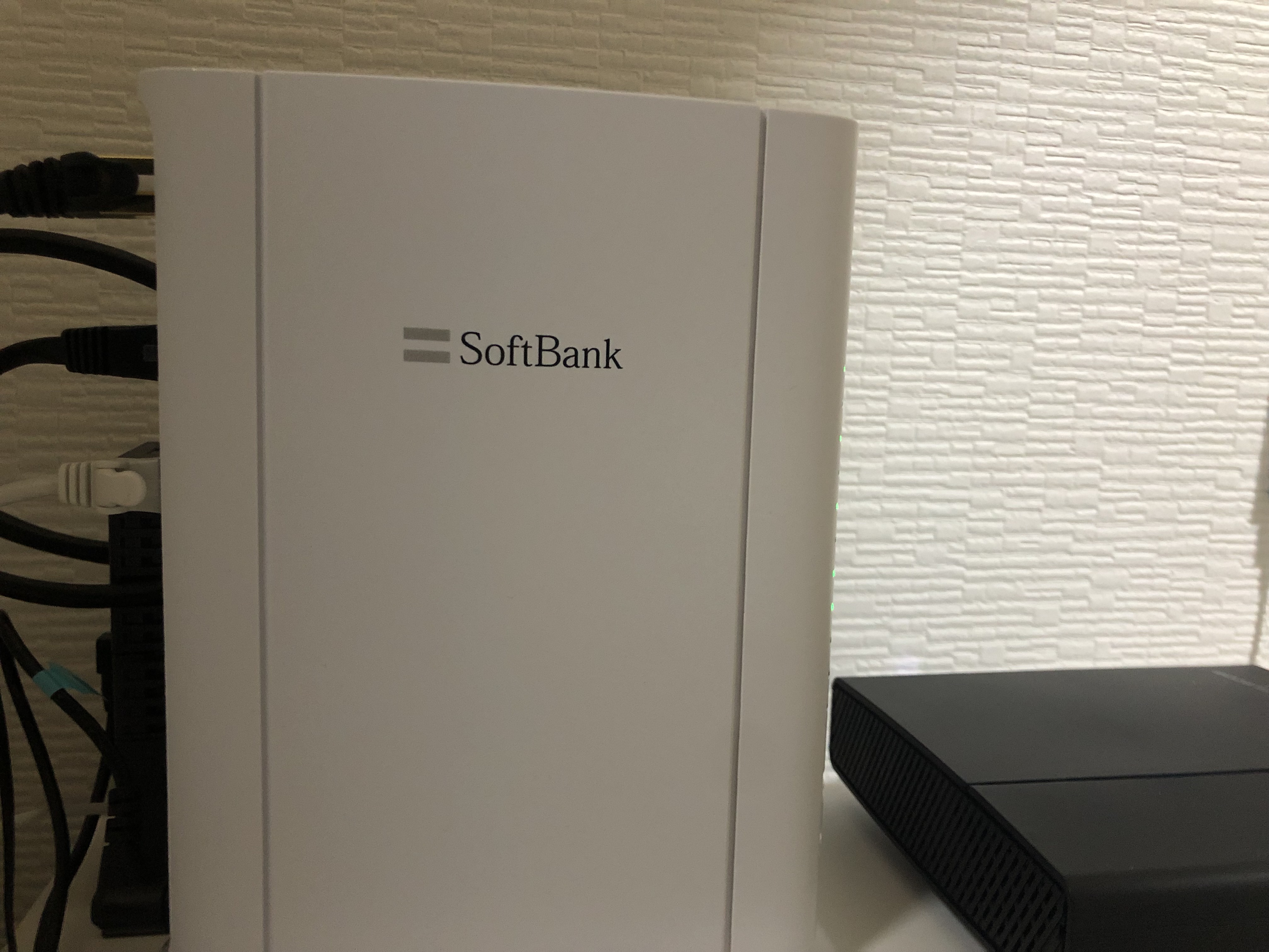 ソフトバンク光(Softbank)が遅い?無線LAN速度を約7倍速くする方法!